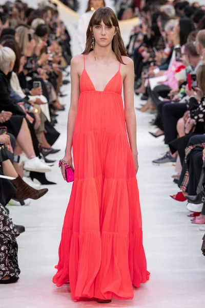 Look 14